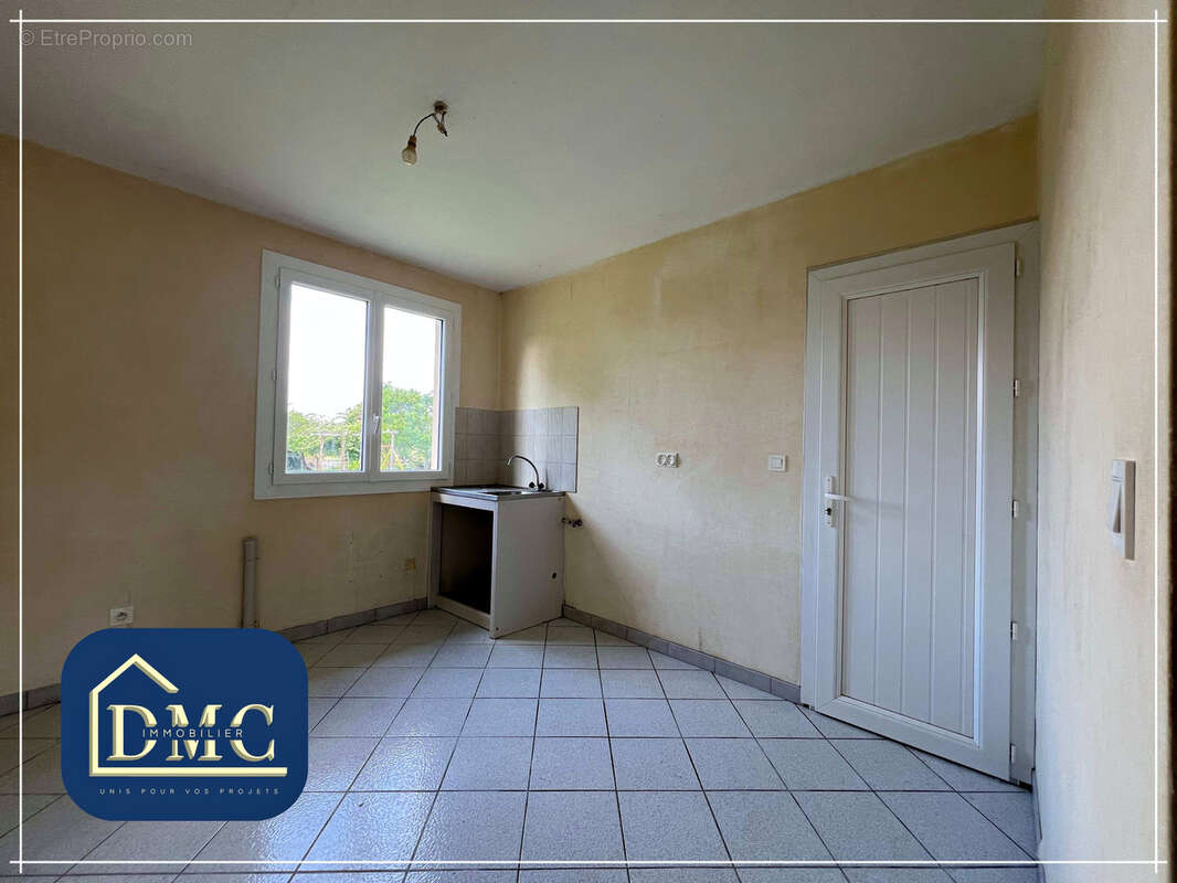 Maison à LAGARDELLE-SUR-LEZE