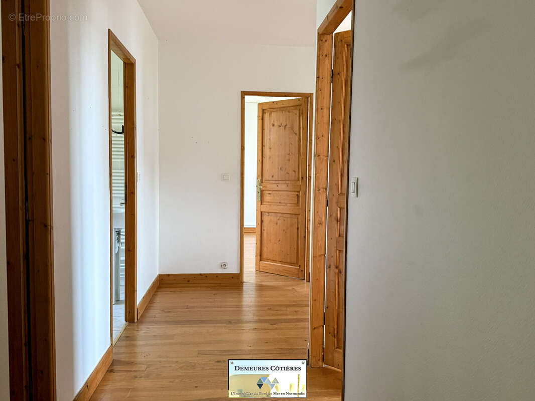 Maison à LES LOGES
