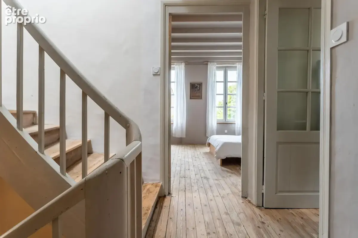 Maison de village avec jardin et garage - photo 12