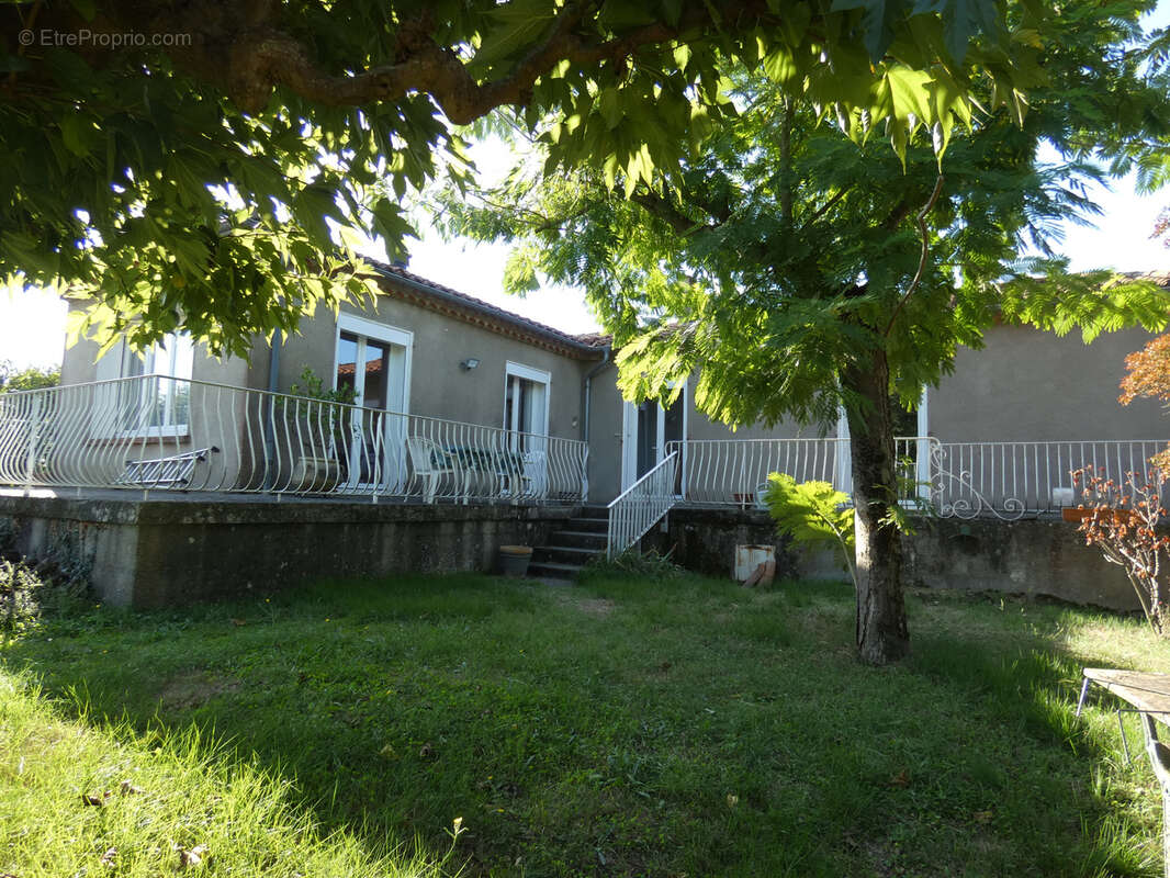 Maison à CAUX-ET-SAUZENS