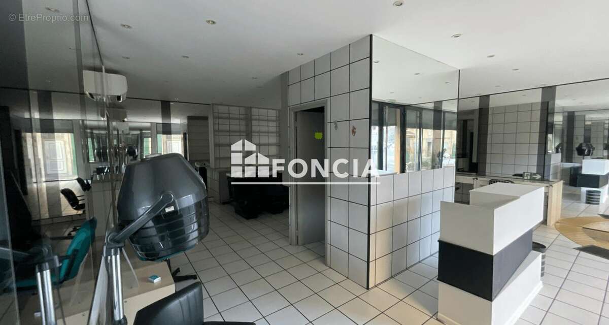 Commerce à DIGNE-LES-BAINS