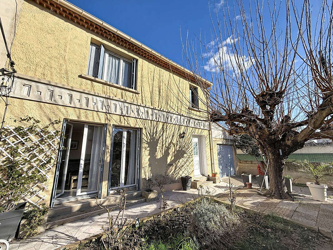 Maison à AVIGNON