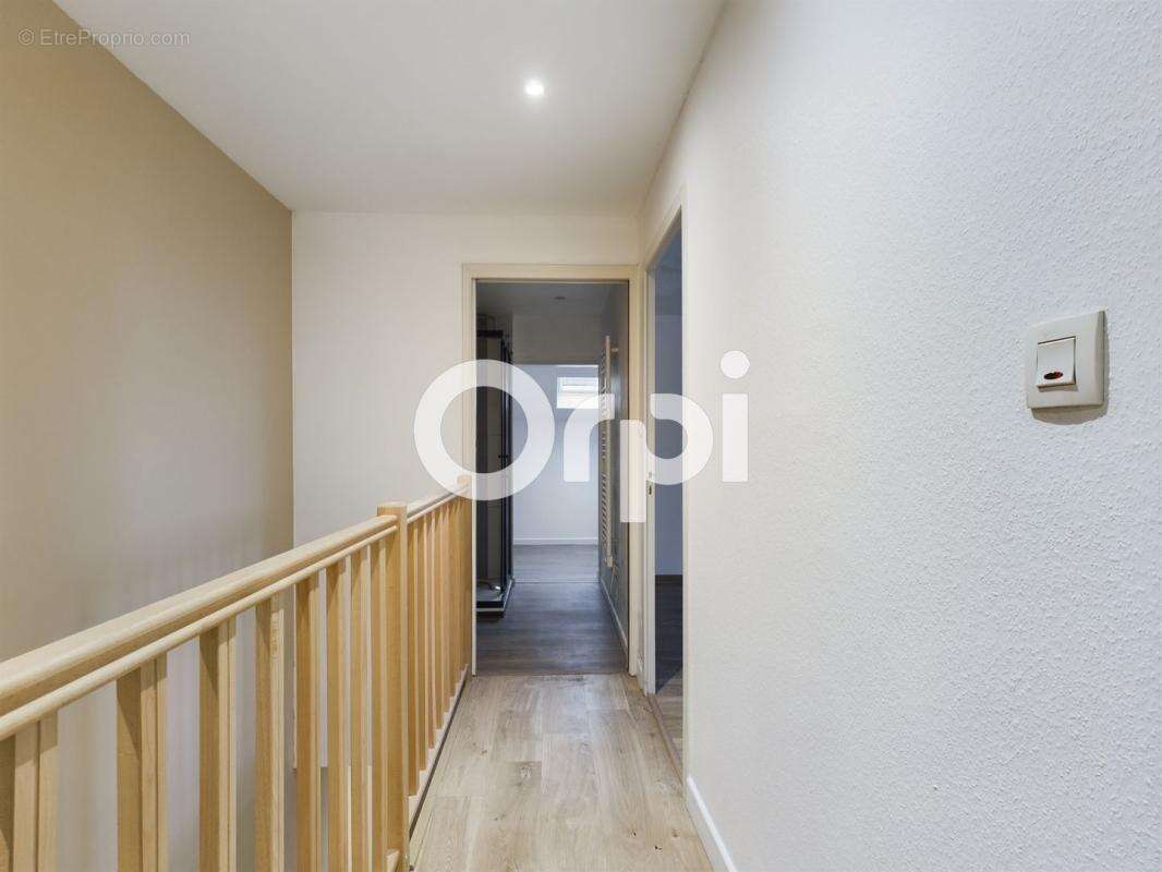 Appartement à VILLARD-BONNOT