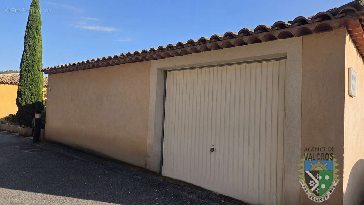 Maison à LA LONDE-LES-MAURES