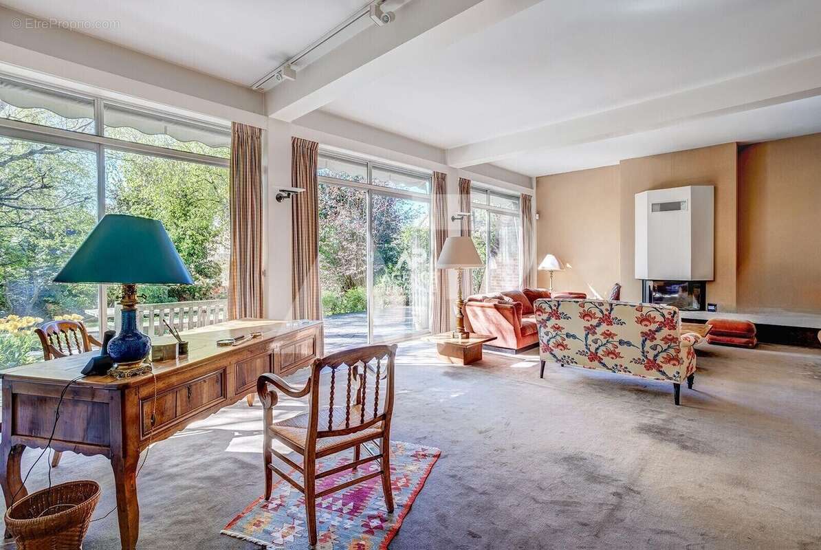 Maison à VIROFLAY