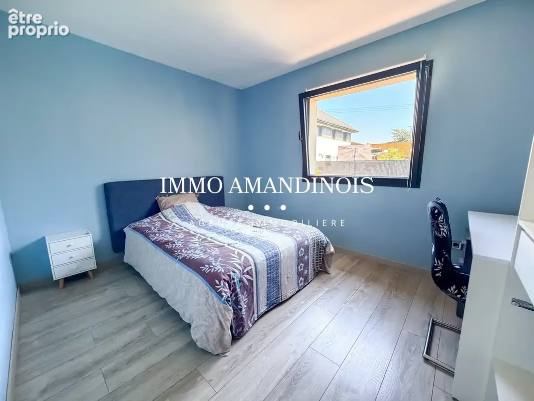 Rare plain pied de 246 m2 - 4 ch. - bureau - double garage sur 3000 m2 - photo 13