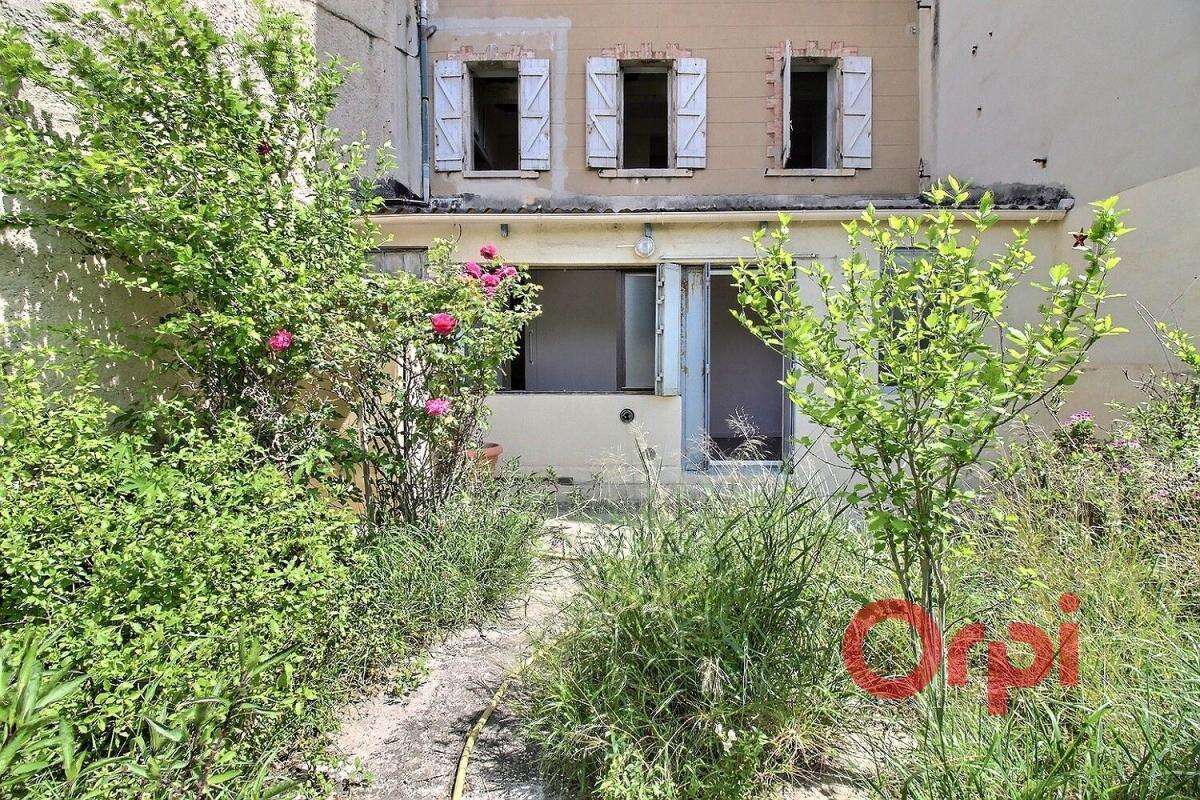Appartement à MARSEILLE-7E