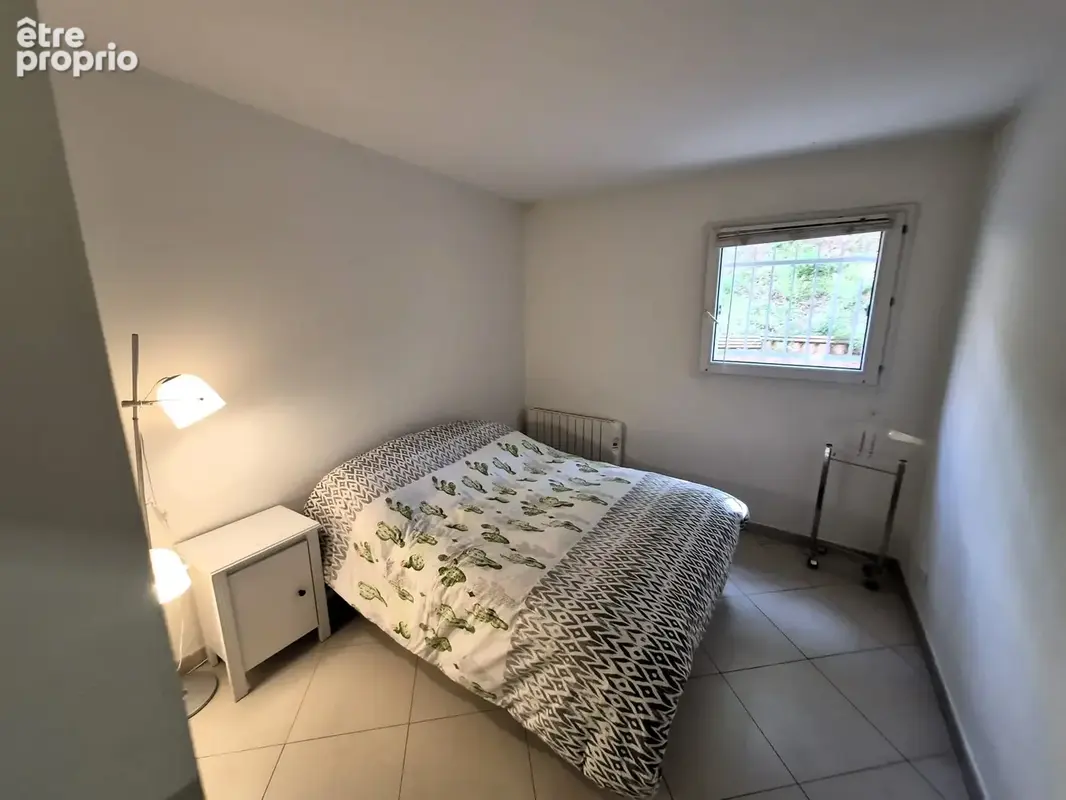 Grand T2 avec belle terrasse et garage fermé - photo 8