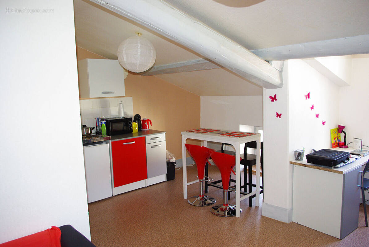 Appartement à SAINT-ETIENNE