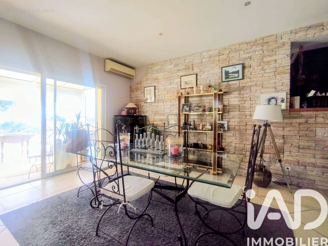 Photo 9 - Maison à LOUGRATTE