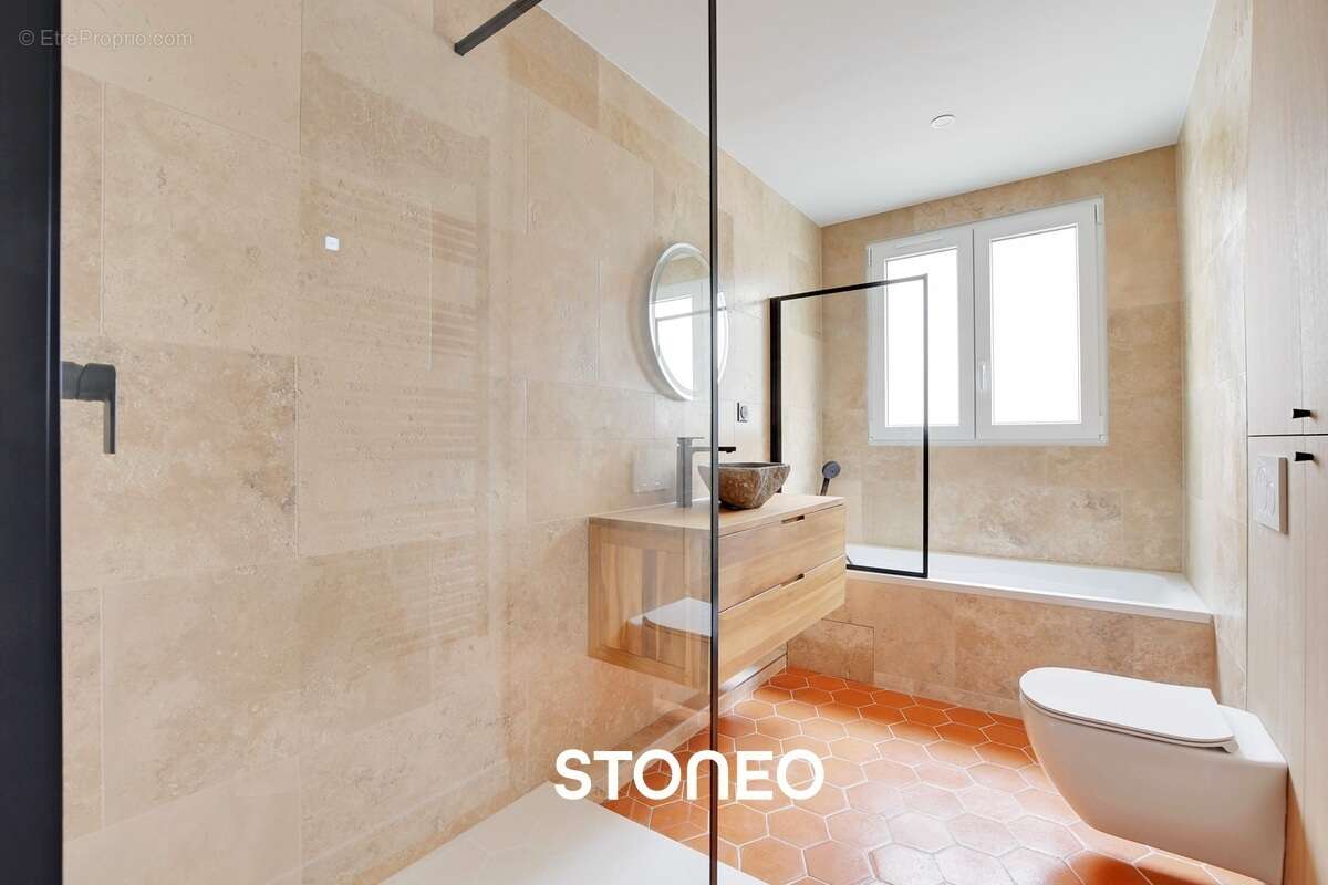 Appartement à PARIS-11E