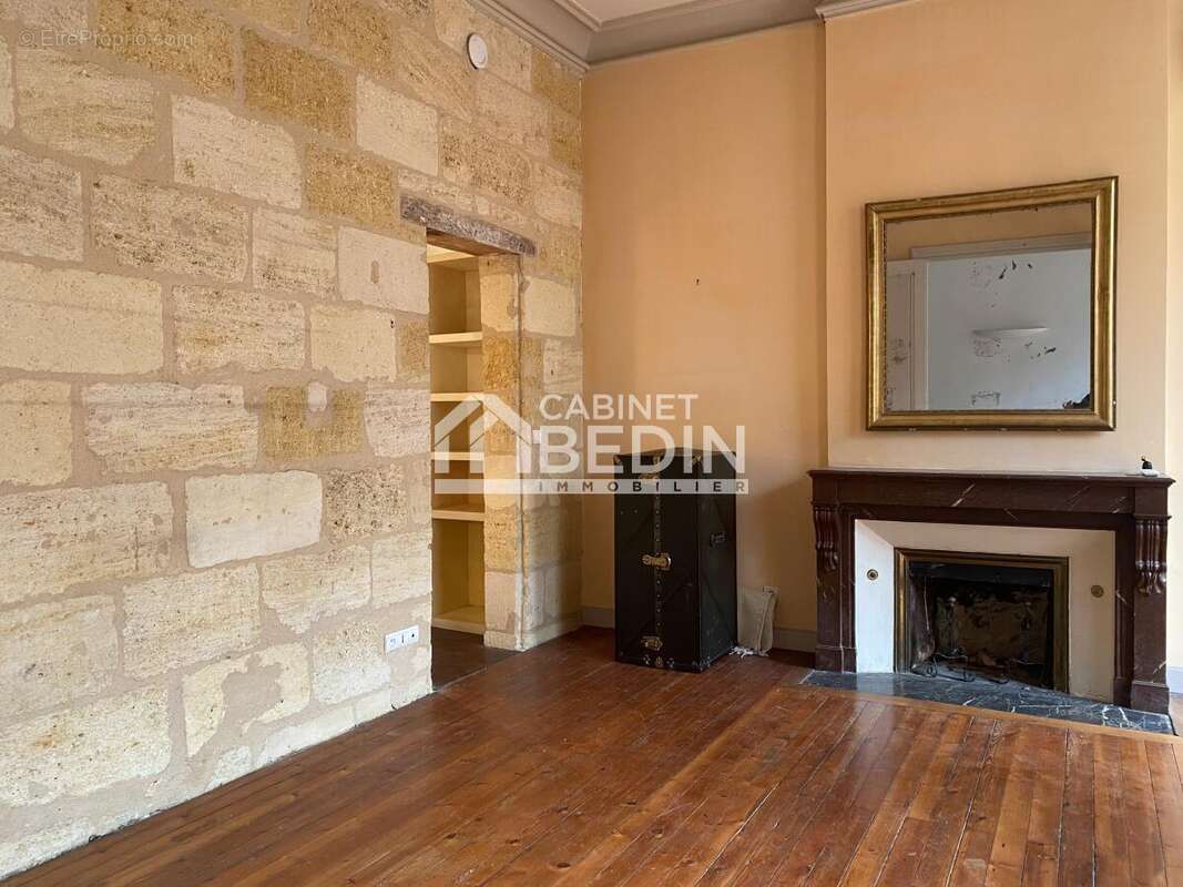 Appartement à BORDEAUX