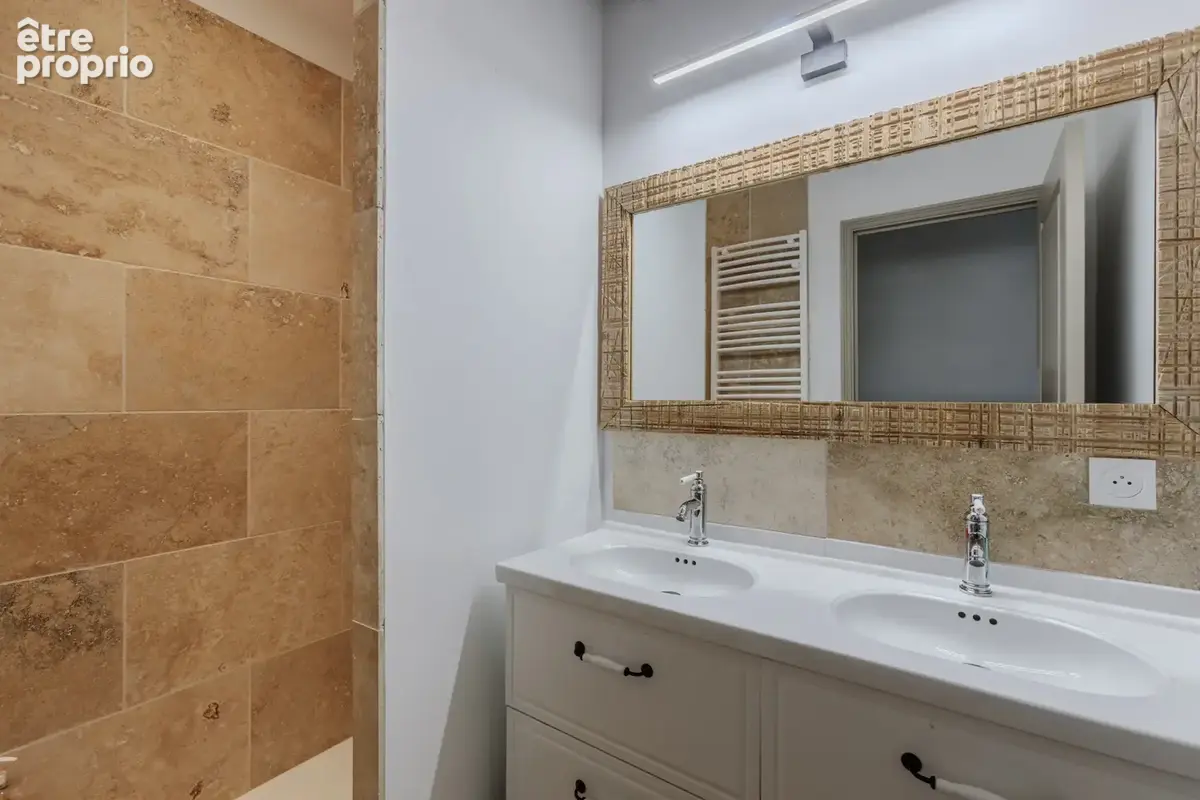 Maison t6 de 215m2 - photo 6