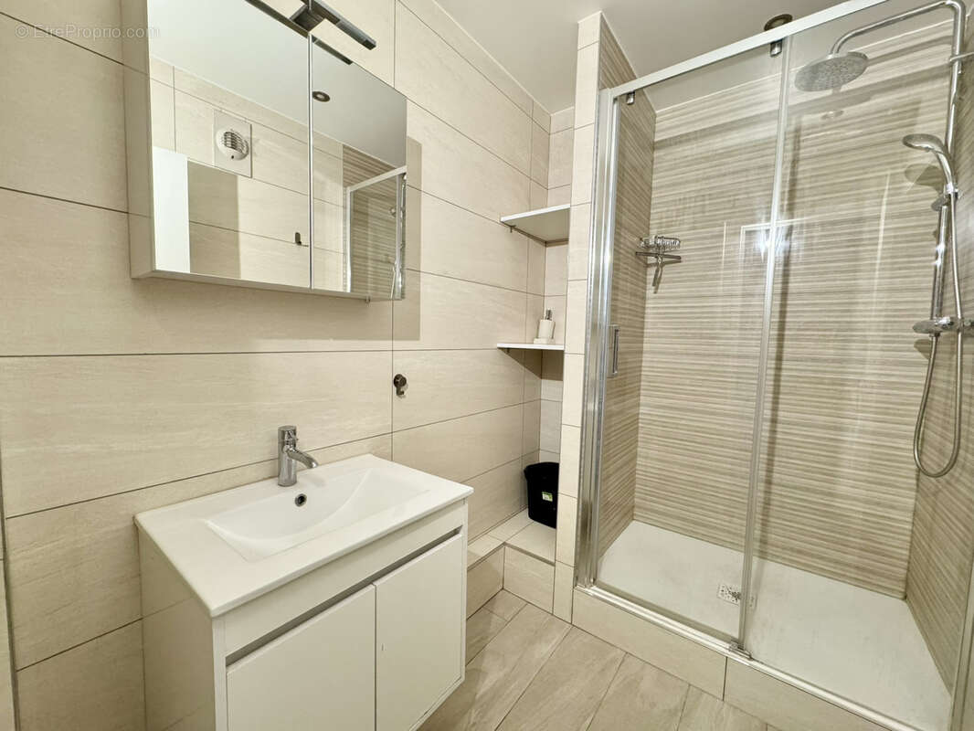 Appartement à LOUVRES