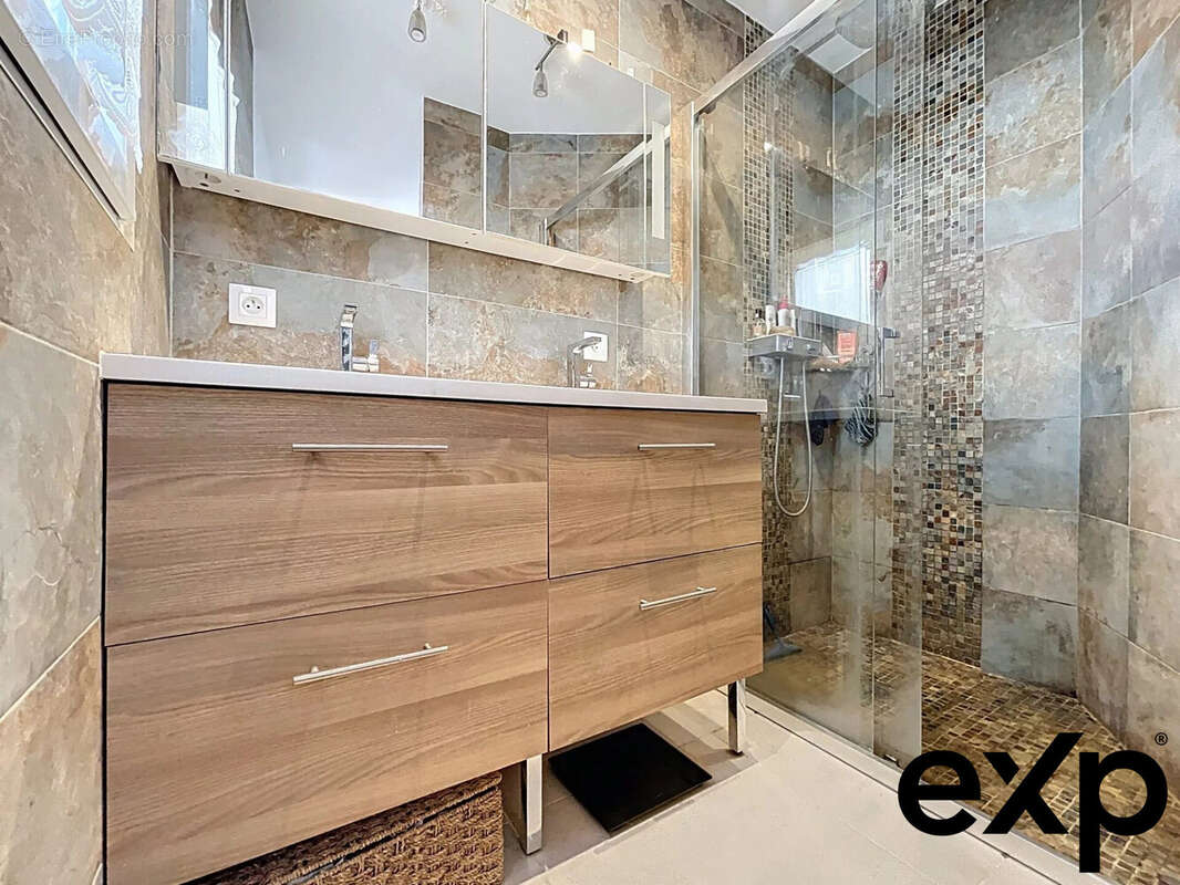 Maison à SAINT-RAPHAEL