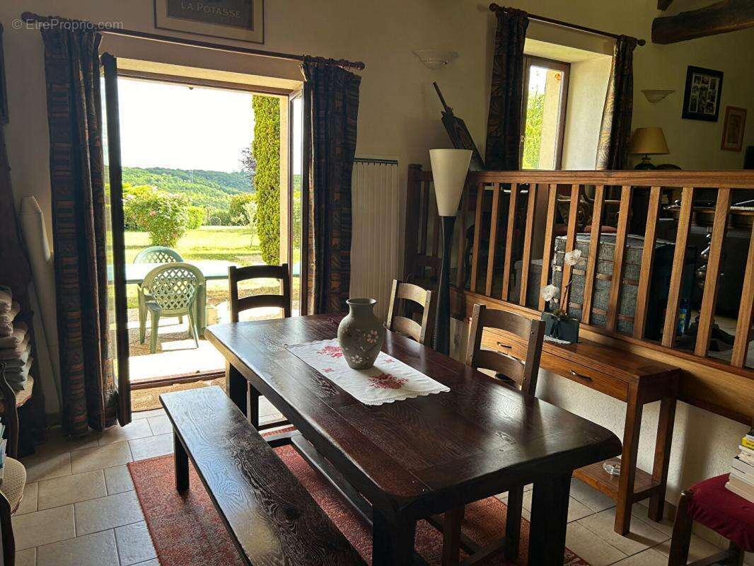 Maison  5 pièce(s) 152 m2 - photo 3