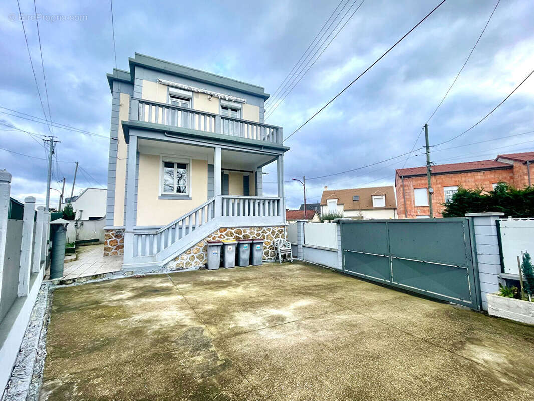 Maison à BEZONS