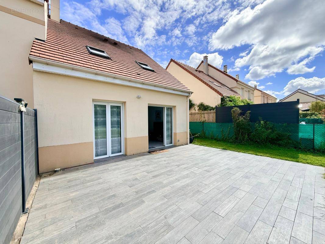 Maison à BOISSY-SOUS-SAINT-YON