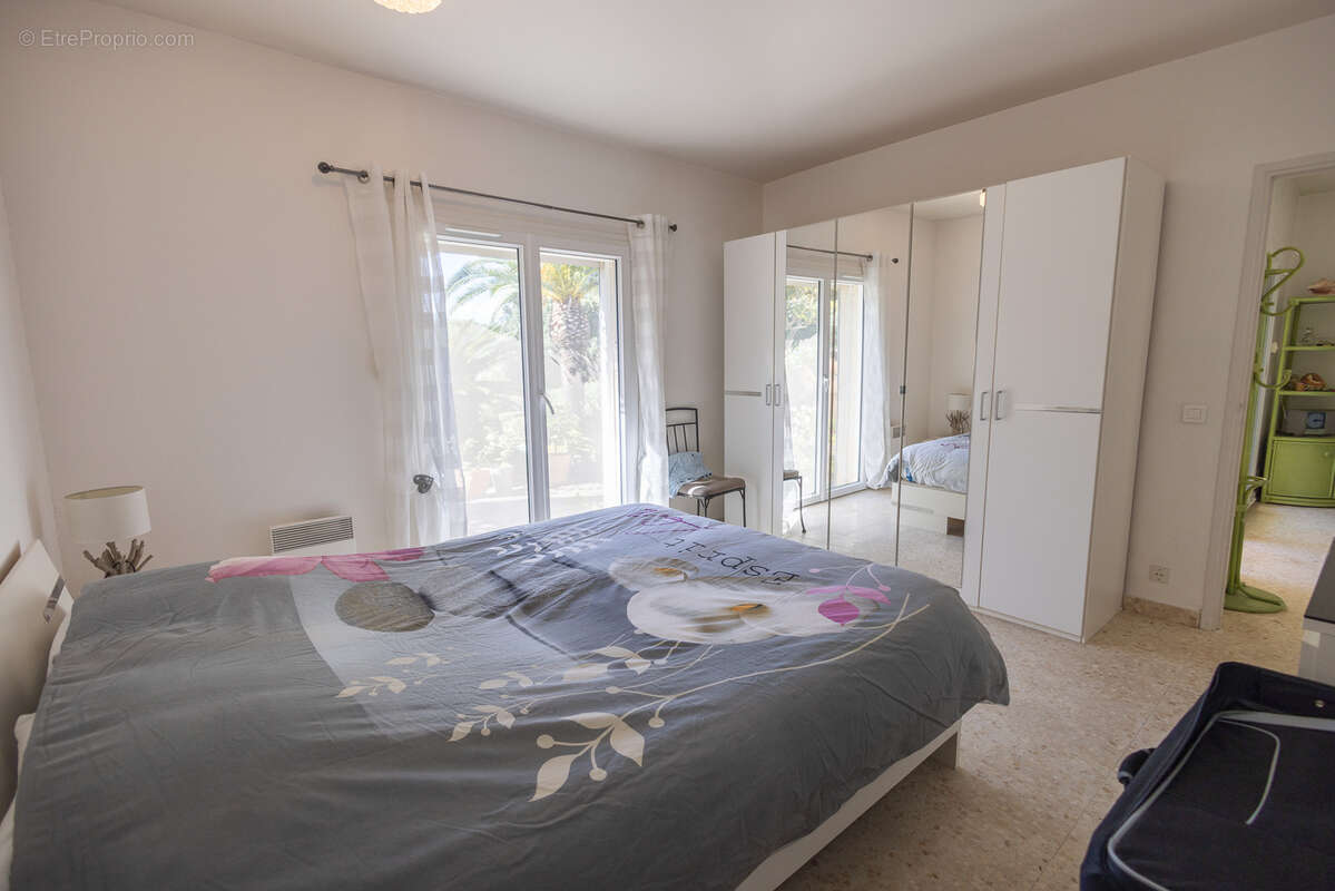 Maison à LA CROIX-VALMER