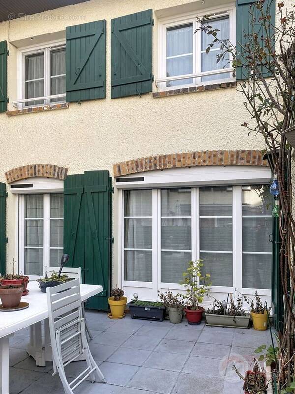 Maison à SAINT-BRICE-SOUS-FORET