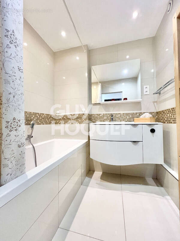 Appartement à MASSY