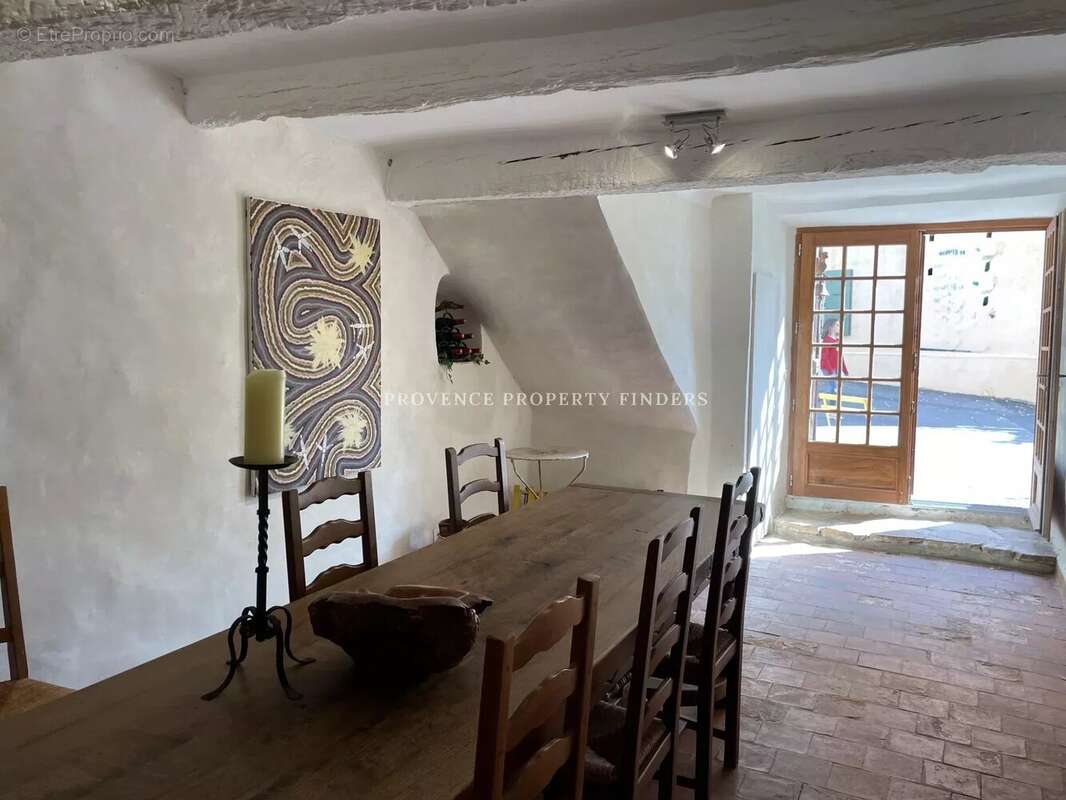 Maison à TOURTOUR
