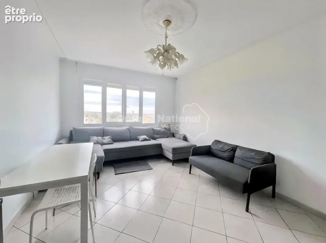 Appartement Marseille 4 pièce(s) 65.57 m2 - photo 3