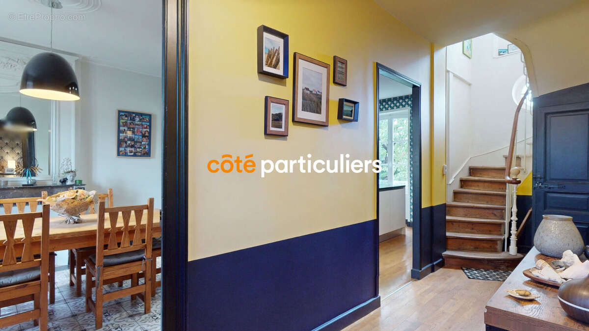 Maison à DONVILLE-LES-BAINS