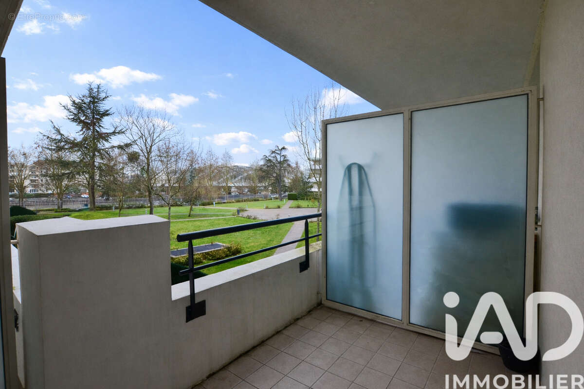 Photo 7 - Appartement à SAINT-OUEN-L'AUMONE