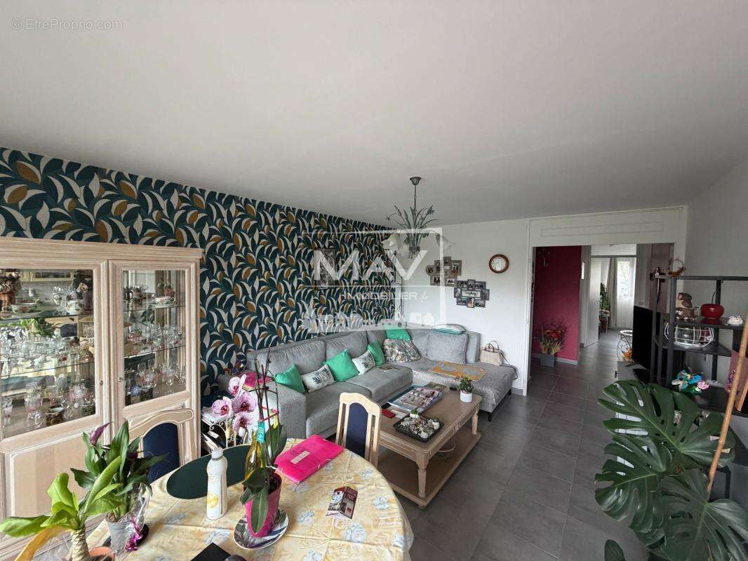 Appartement 3 pièces 73 m² à vendre à Tourcoing (59200) - photo 3