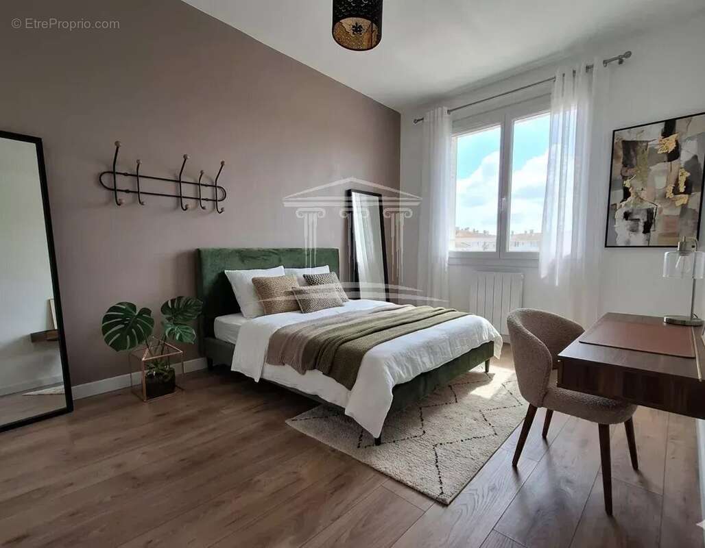 Appartement à SORGUES