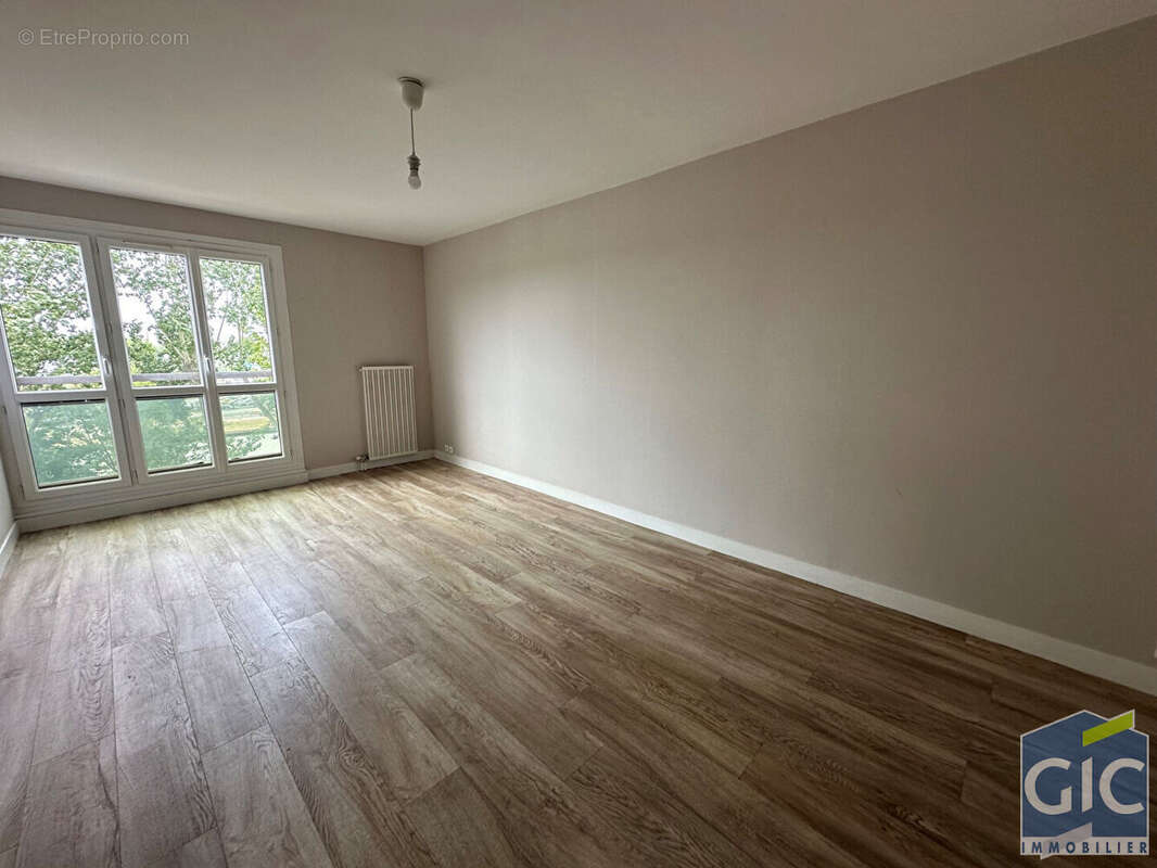 A vendre 3pp caen canal et a 2 pas du centre ville. - photo 9