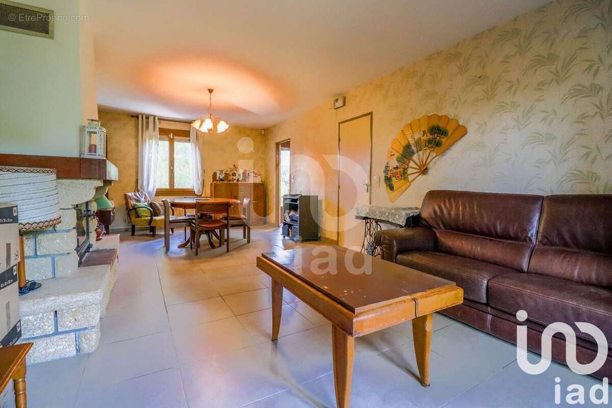 Photo 5 - Maison à CHERISY