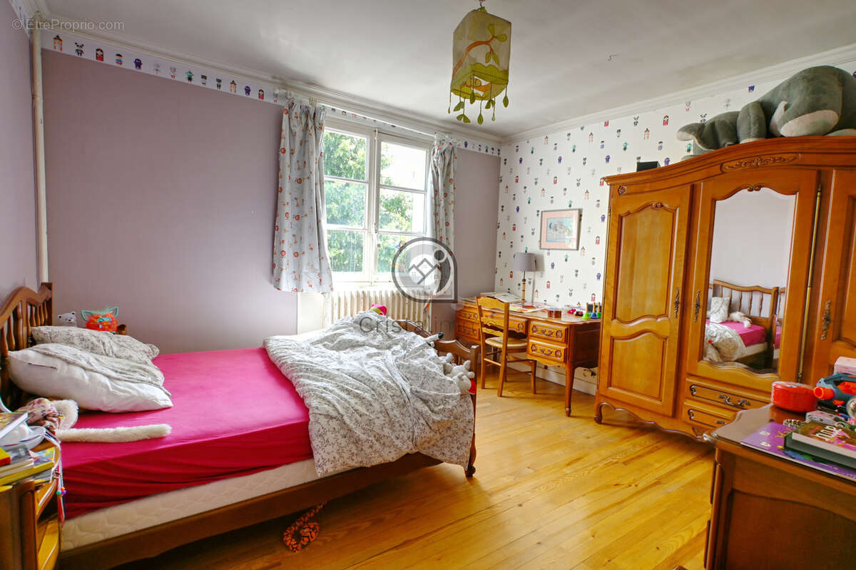 Maison à FROGES