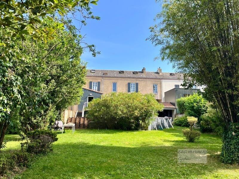 Maison à LA ROCHE-SUR-YON