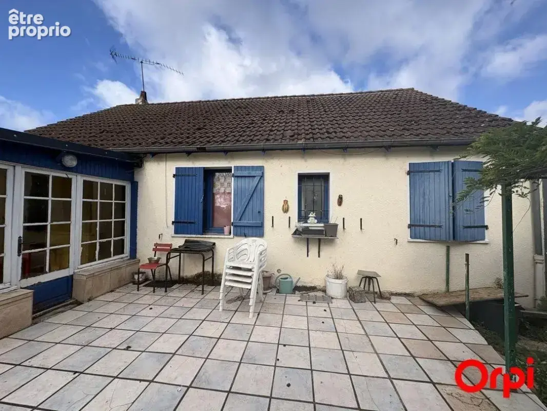 Maison de plain-pied à Sancoins - photo 2