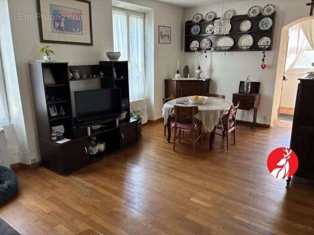 Maison à DAMMARIE-LES-LYS