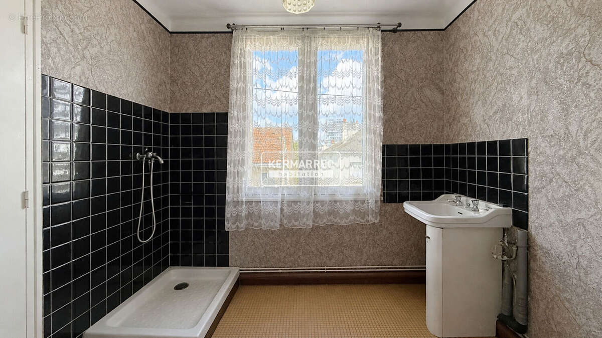 Maison à rénover - Secteur Plaisance - photo 7