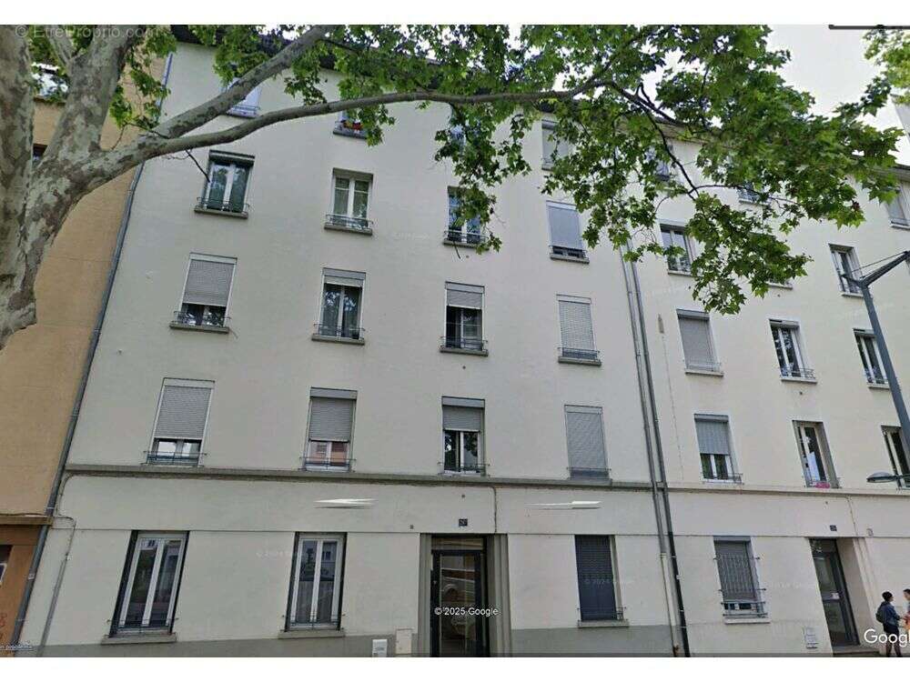 Appartement à LYON-8E