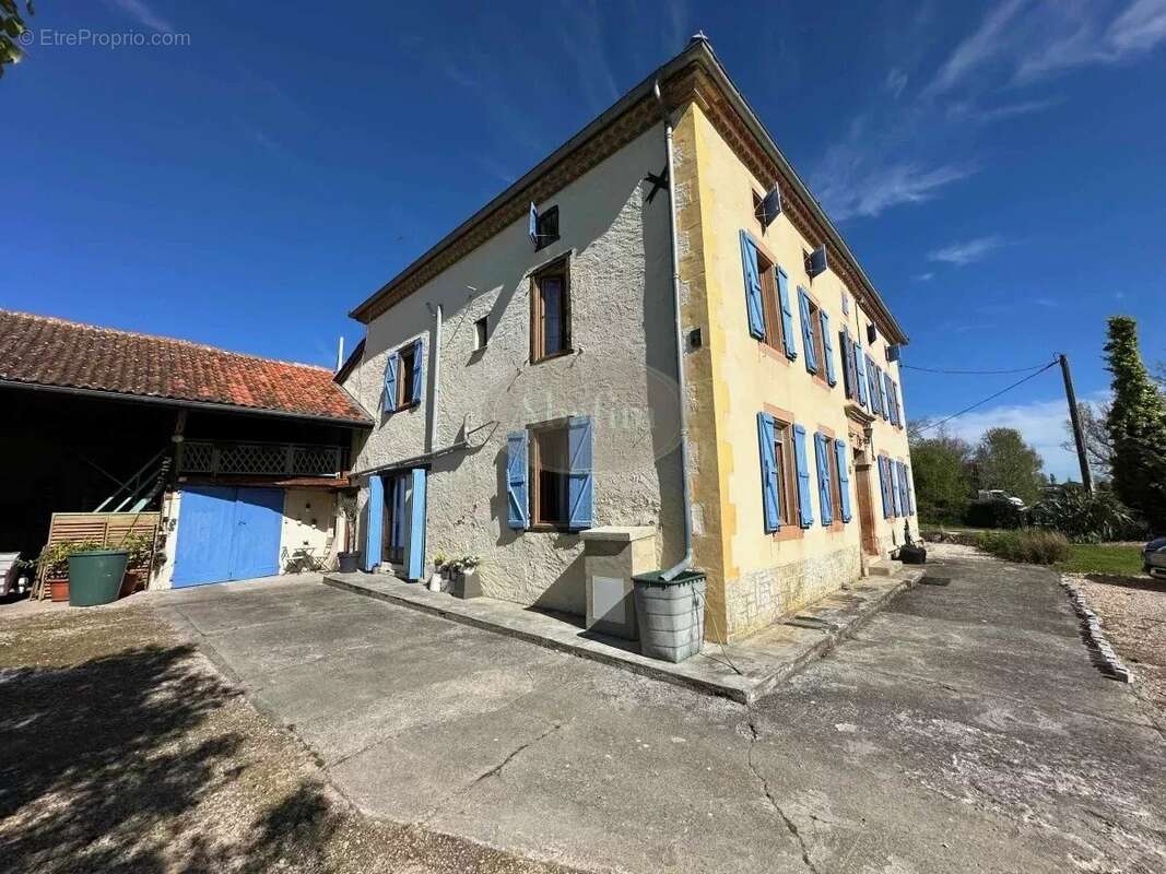 Maison à BOULOGNE-SUR-GESSE