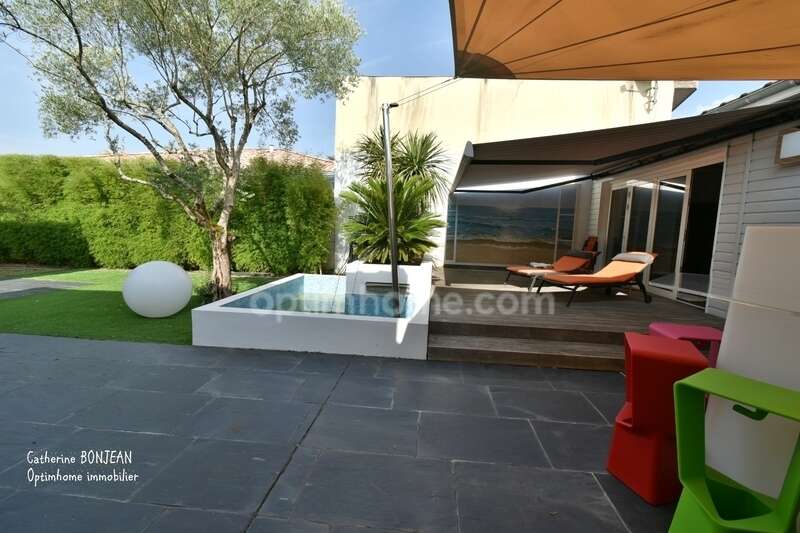 Maison à BLANQUEFORT