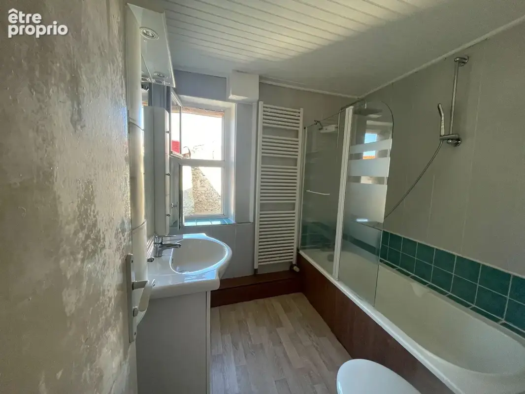 Maison 6 pièces 140 m² à vendre à Champeix (63320) - photo 7