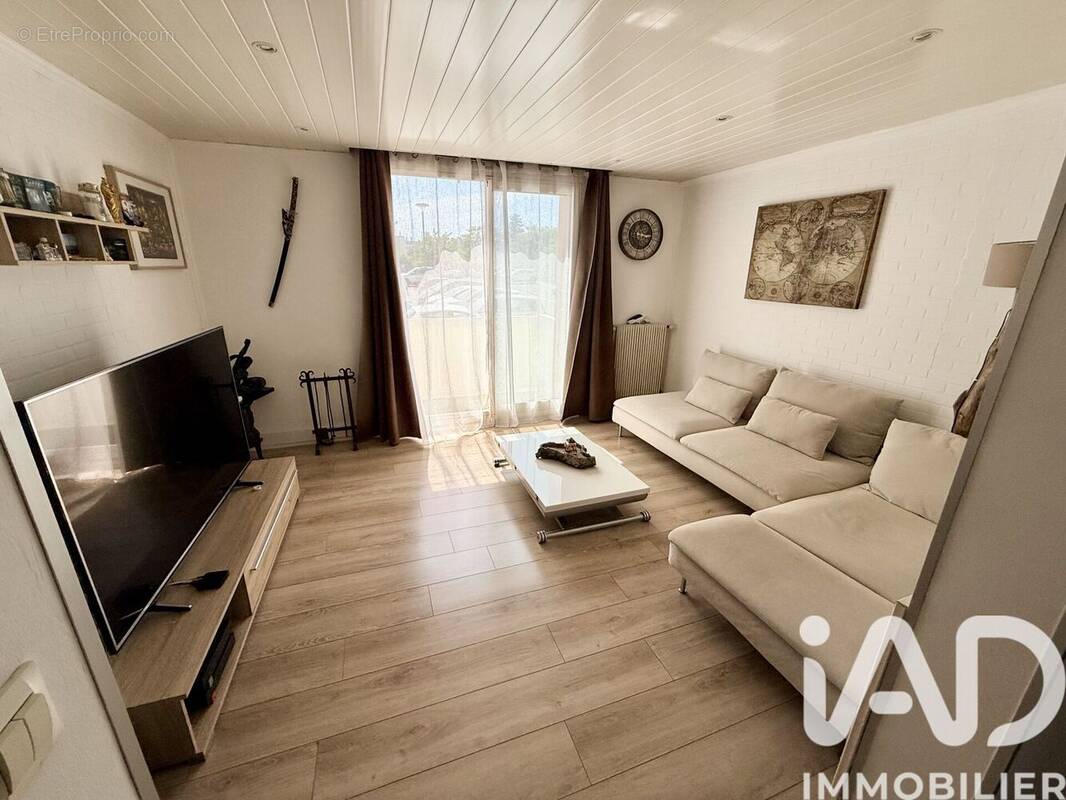 Photo 1 - Appartement à MARSEILLE-10E