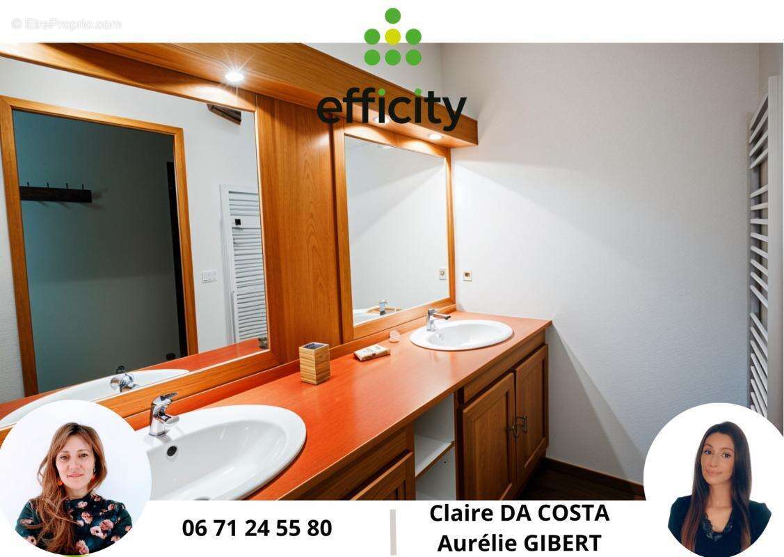 Appartement à VAUJANY