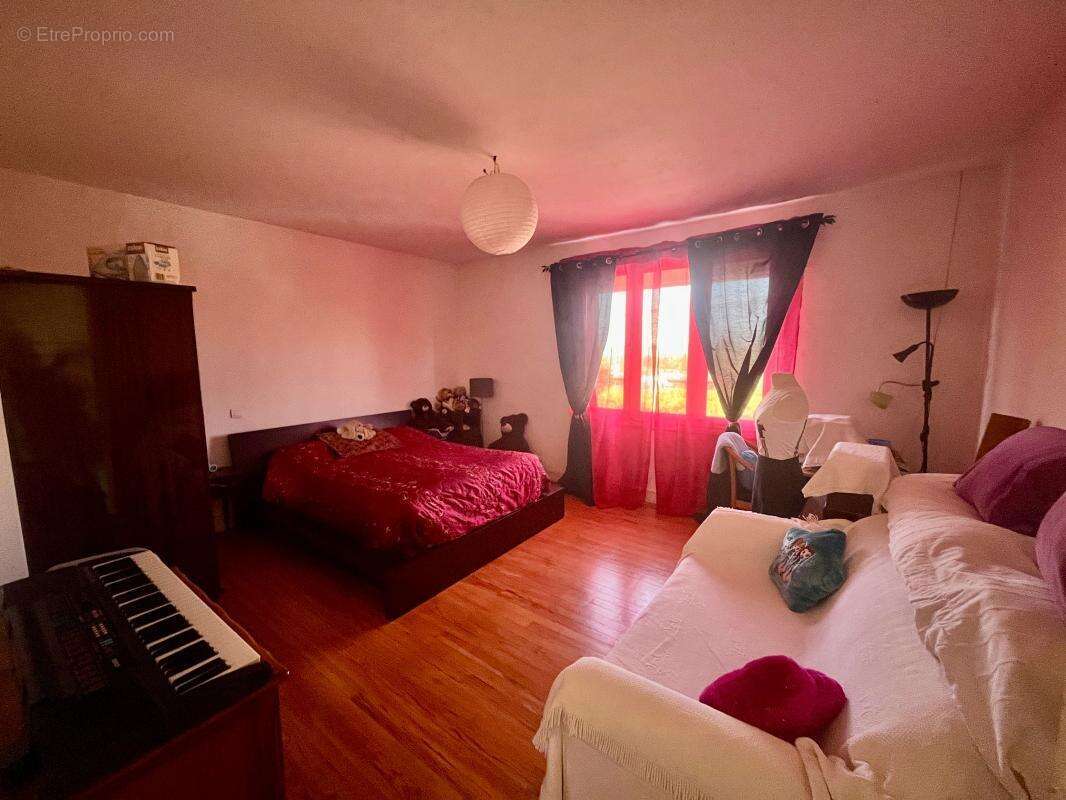 Maison à Vendre à TERGNIER proche gare - photo 5