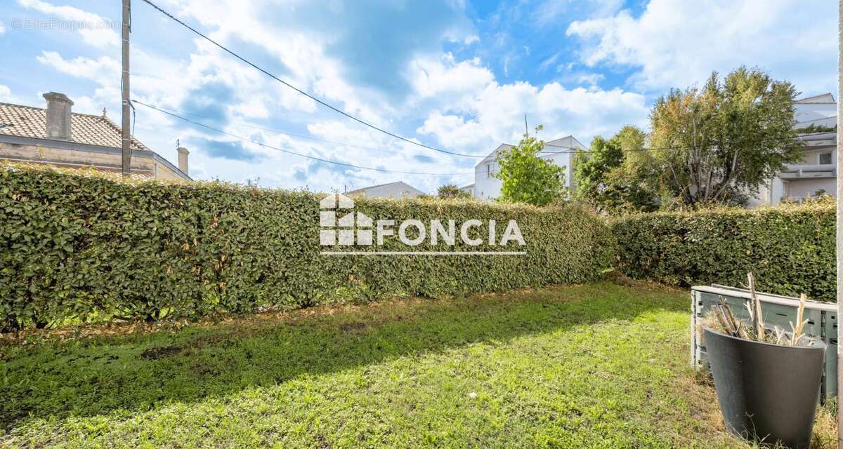 Appartement à LE BOUSCAT