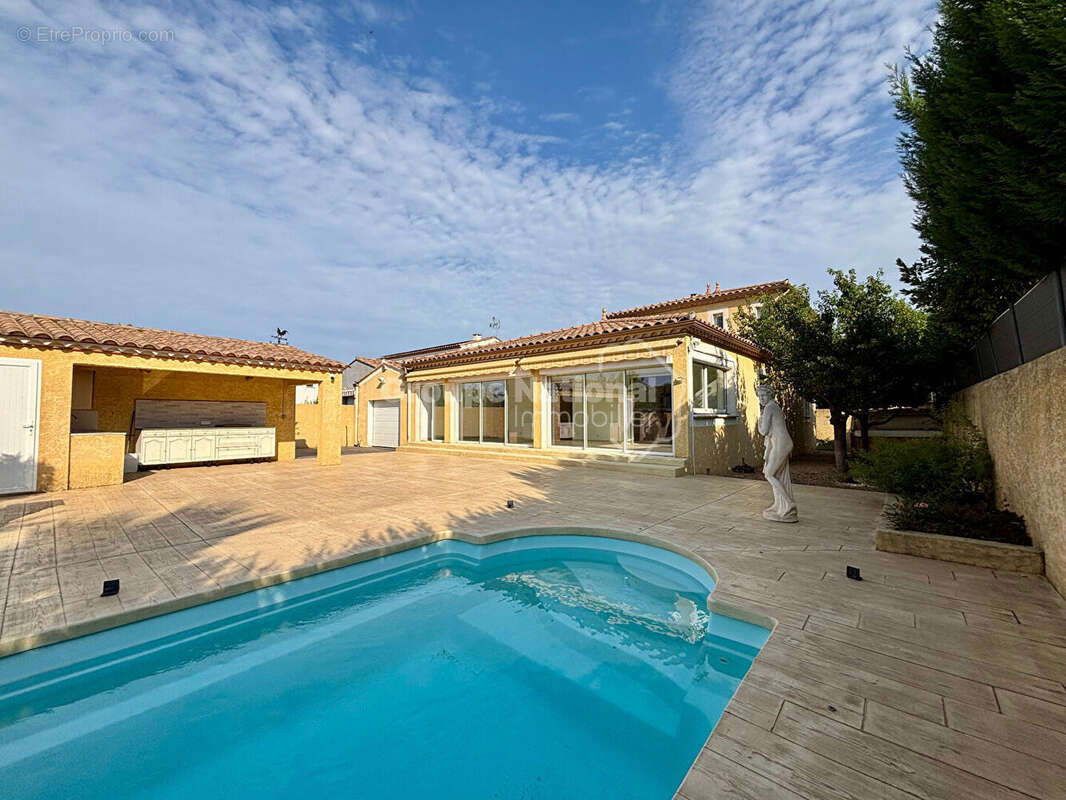 Maison à SAINT-LAURENT-D&#039;AIGOUZE