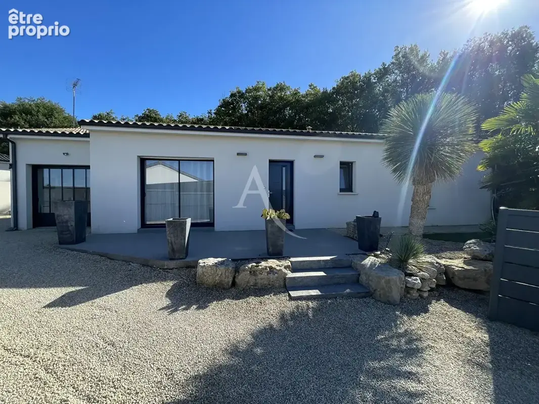 Maison tres recente de plain-pied - liguge - photo 2