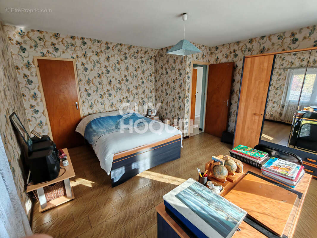 Maison à SAINTE-SAVINE