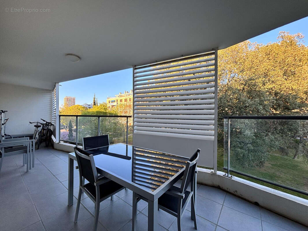 Appartement à MARSEILLE-9E